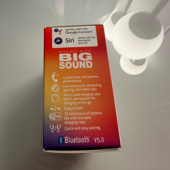 FREE Wireless Headphones with purchase - Picture 3 of 4